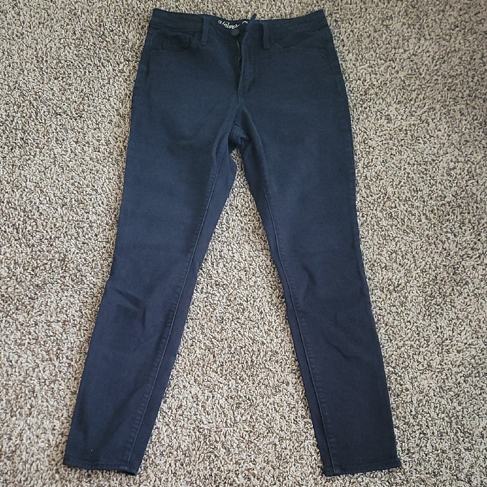 Universal Thread Jeans